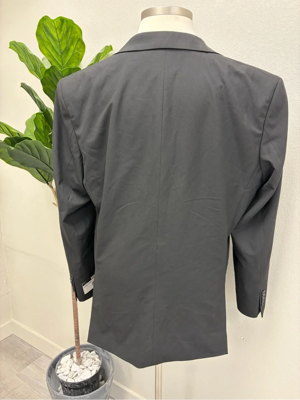 DKNY Men's Black Two-Button Sport Coat